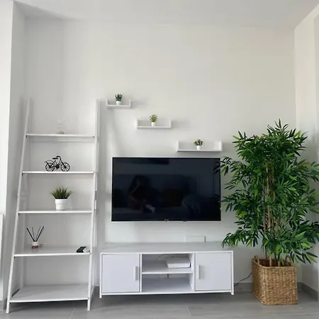 Apartamento Duquesa Beach Apartment *